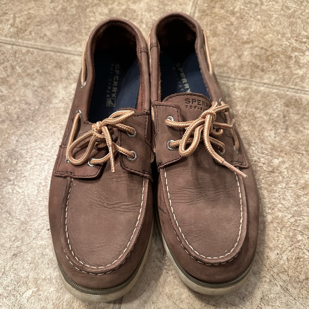Boys Sperry shoes